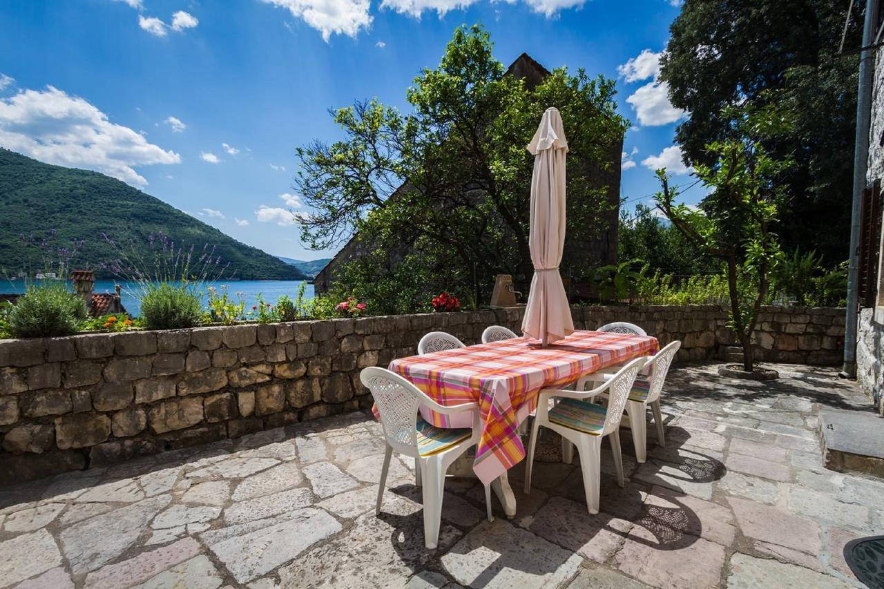 Apartment Villa Venezia Perast Extérieur photo